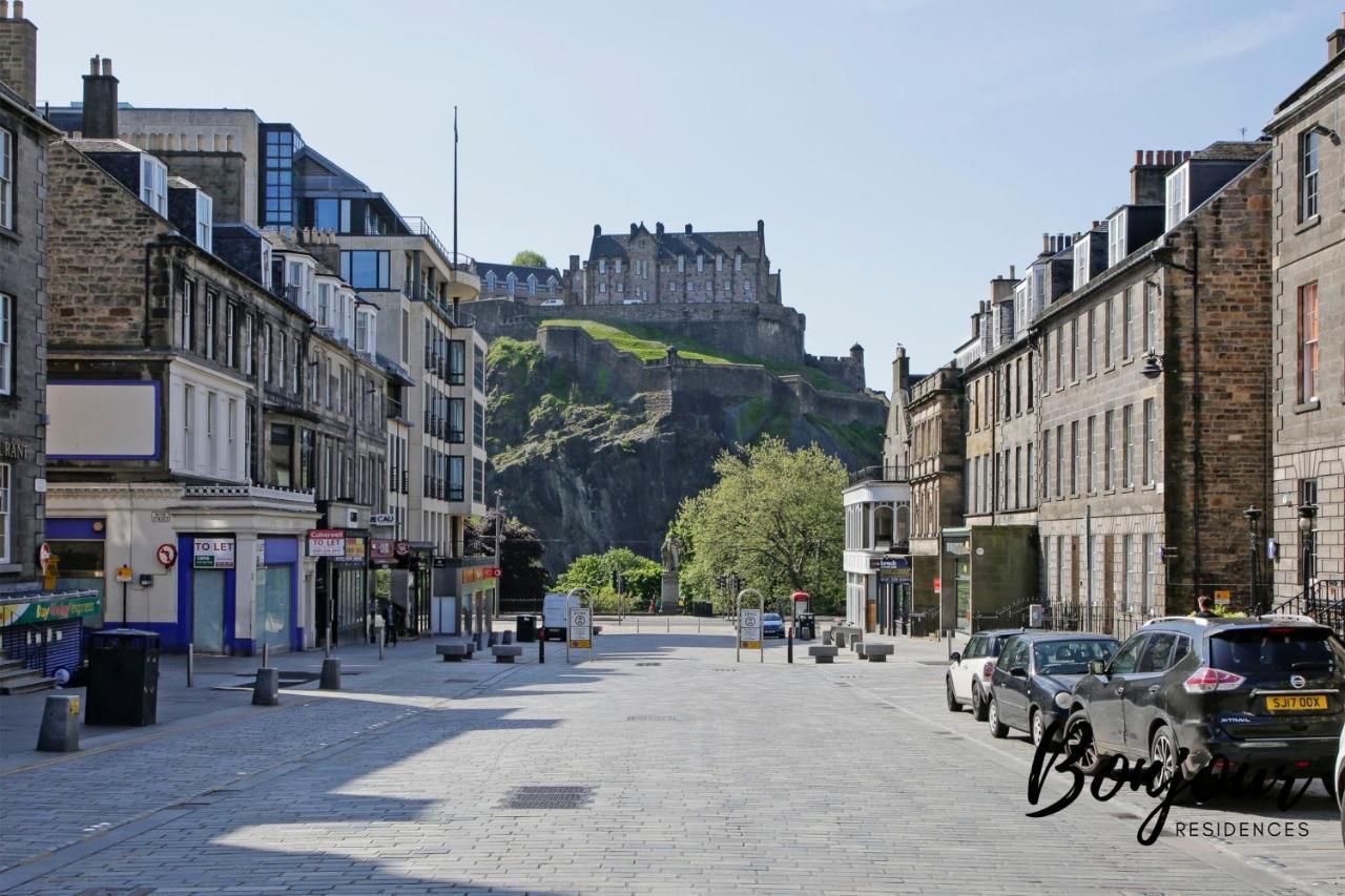 Montmartre - New Town 3br-3ba Main Door - By Bonjour Residences *